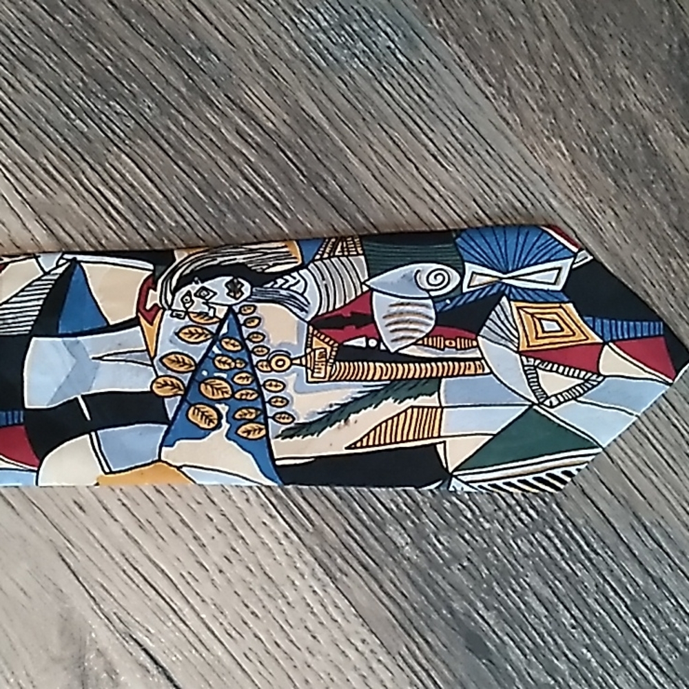 Picasso "Seated Woman" men's tie